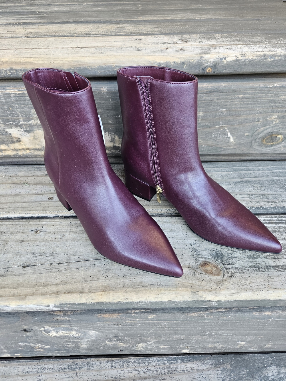 Marc Fisher Burgundy Pointed Toe Ankle Boots 7.5